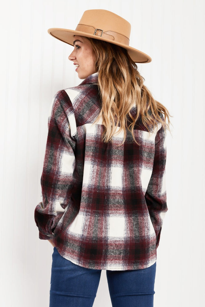 
            
                Load image into Gallery viewer, Zenana Vermont Weekend Plaid Yarn Dyed Shacket
            
        