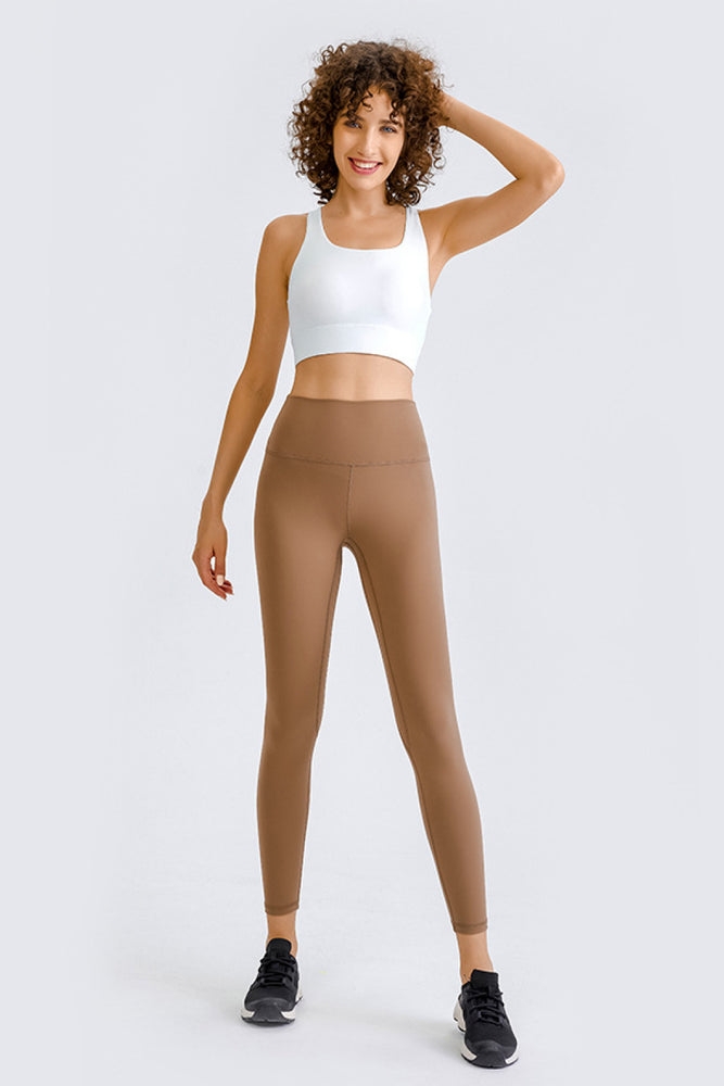 
            
                Load image into Gallery viewer, Cross Back Yoga Crop Top
            
        